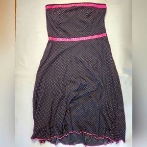 Black strapless dress with hot pink polka dot womens Size Medium